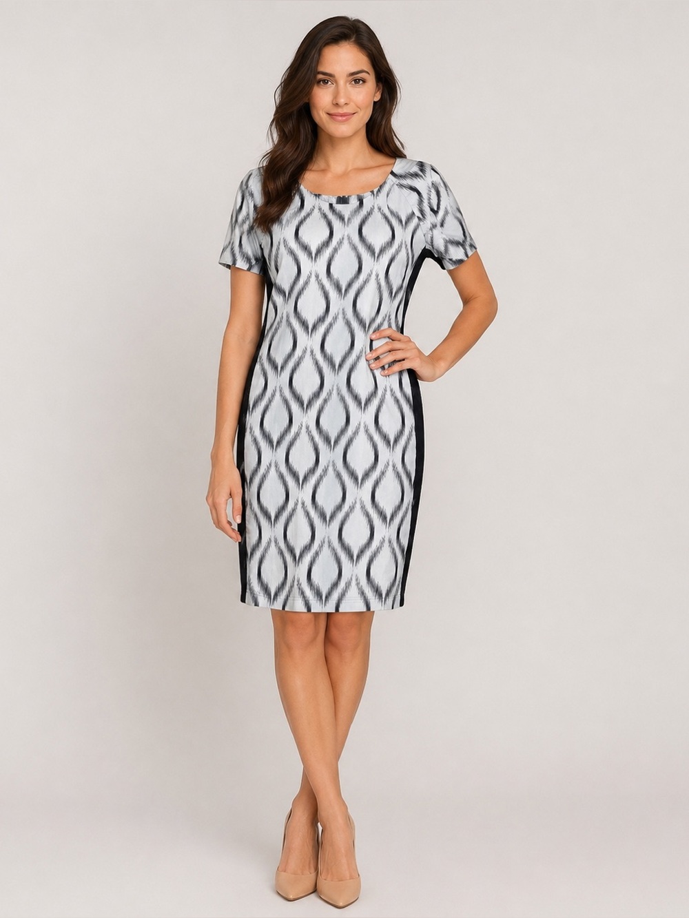 Humanoid Geometric Abstract‎ Patterned Dress